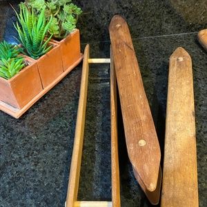 Vintage wood shuttle
